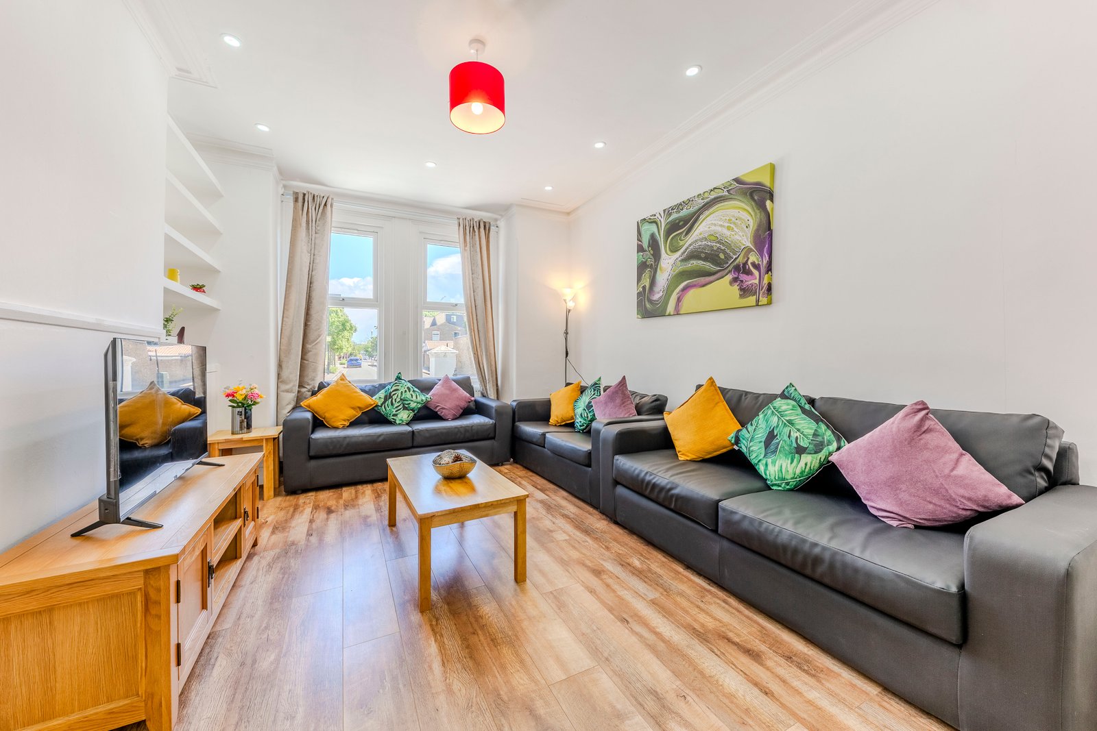 West Ealing House living room — 3X Stays W13